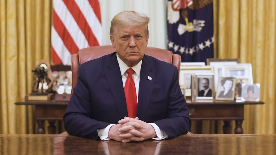 PELA PAZ - Trump faz apelo a Zelensky e Putin pelo fim da guerra na Ucrânia

