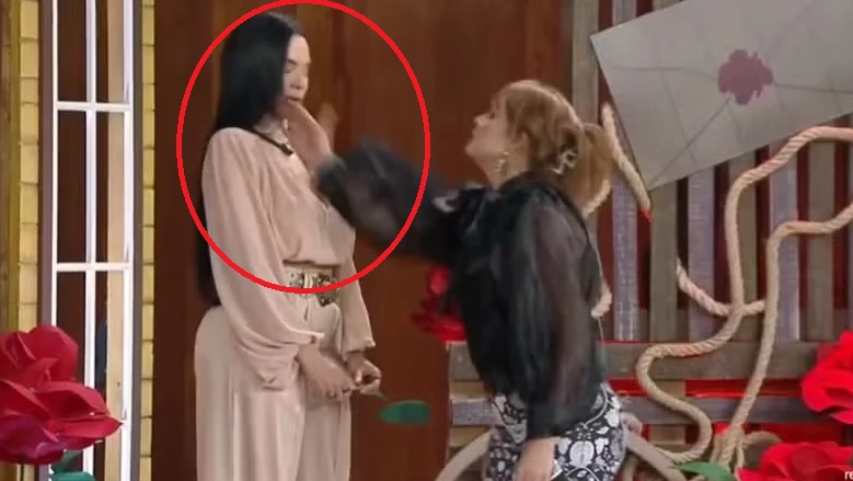Atriz de A Usurpadora é expulsa de A Fazenda após tapa na cara