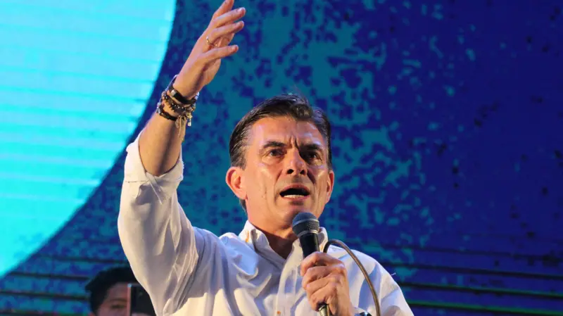 ESQUERDA DERROTADA - Rodrigo Paz é eleito presidente da Bolívia e encerra ciclo da esquerda no poder
