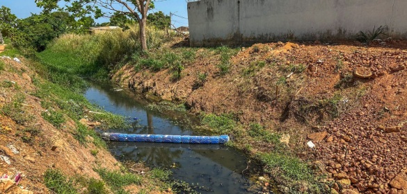 Ecobarreiras reforçam ações da Prefeitura de Porto Velho contra alagamentos e poluição dos igarapés