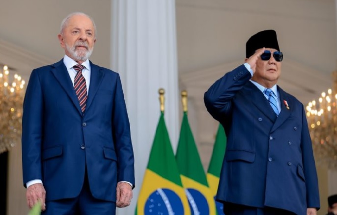 Queremos comercialização com as nossas moedas, diz Lula na Indonésia