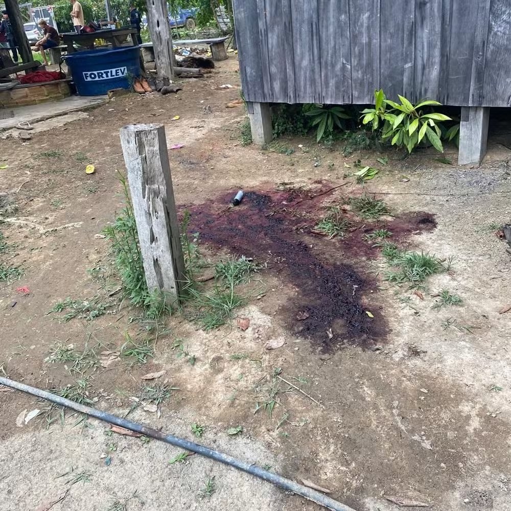 Duas pessoas morrem em ataque a tiros na zona rural de Candeias do Jamari, RO