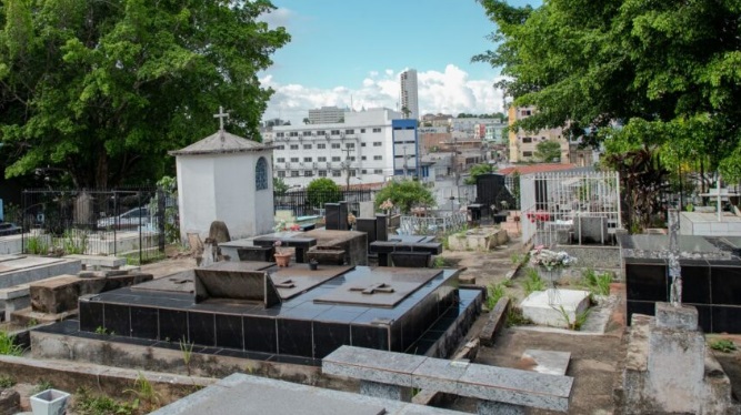 Conheça seis personalidades enterradas no Cemitério dos Inocentes em Porto Velho