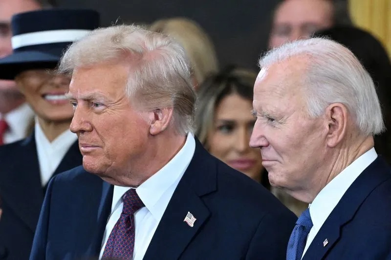 Biden diz que Trump "destruiu" democracia dos Estados Unidos