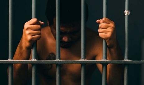 Acusado de roubo é condenado a mais de 13 anos de cadeia