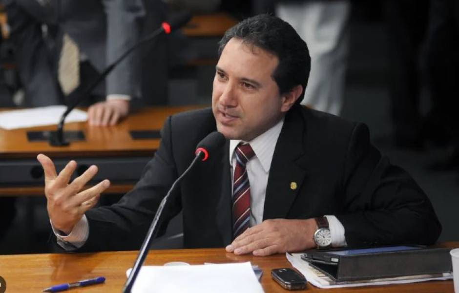 Donadon revela destruição de provas e alegada perseguição; e se prepara para as eleições