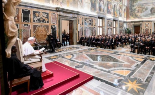 Papa Leão ao mundo do cinema: a beleza não é apenas evasão, mas acima de tudo invocação