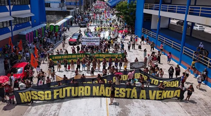 o 'cabo de guerra' sobre petróleo e dinheiro para responder às mudanças climáticas