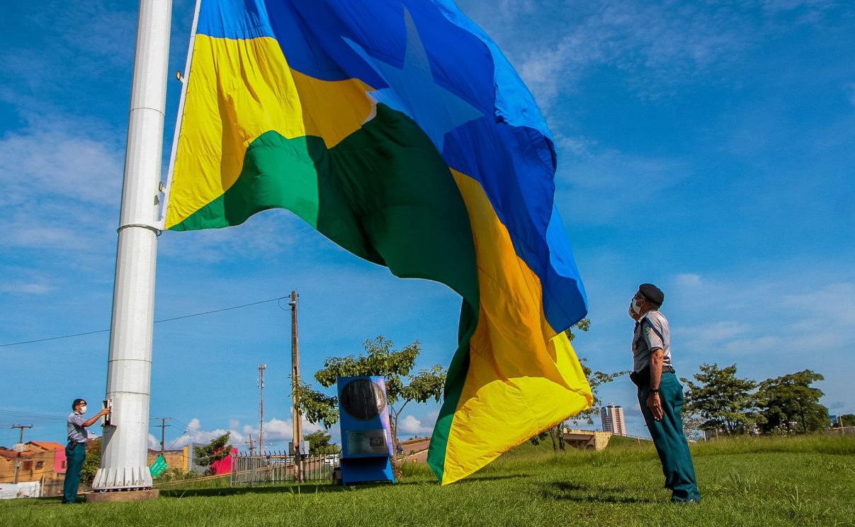 O símbolo que inspira dever, ordem e compromisso; homenagem da Polícia Civil de Rondônia