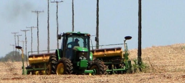 Área plantada para a safra cresce mais de 20% em Rondônia e acende alerta para riscos com maquinários próximos à rede elétrica