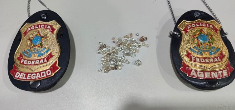 PF intercepta venda clandestina de diamantes e prende quatro pessoas em flagrante em Rondônia