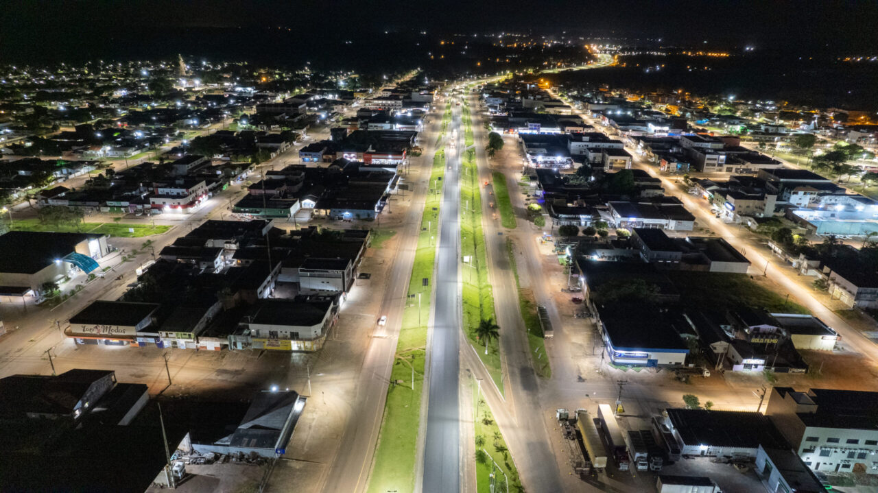 AJUDANDO A CIDADE - Mais de R$ 175 milhões foram investidos na infraestrutura de Pimenta Bueno pelo Governo de Rondônia
