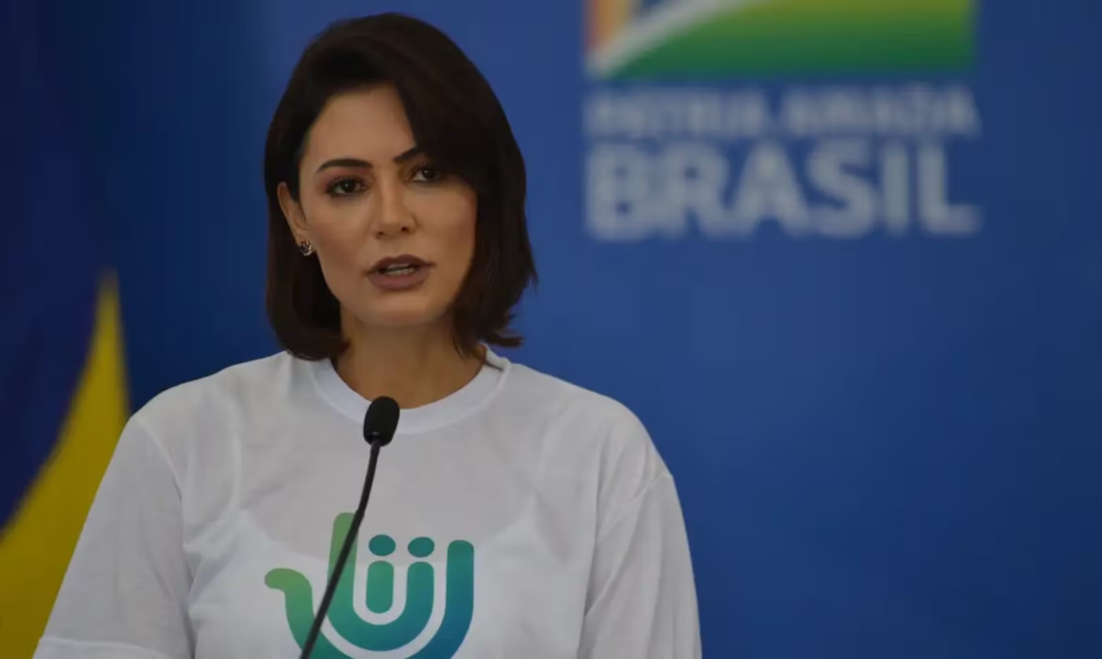 TEM QUE SER PERMANENTE -Moraes autoriza nova visita de Michelle a Bolsonaro; encontro será nesta quinta

