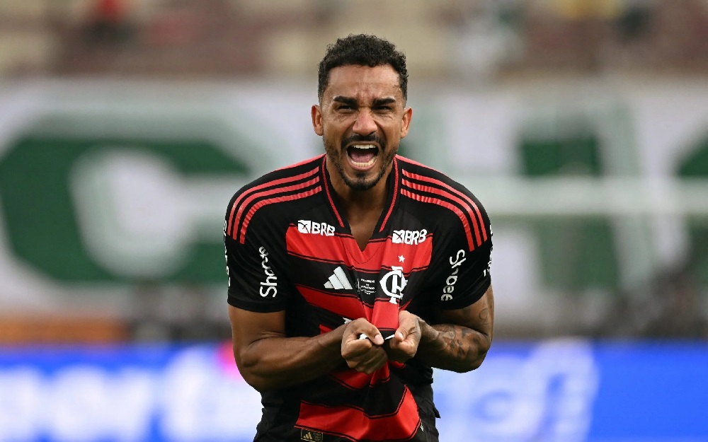 Flamengo bate R$ 400mi somente com prêmios em 2025