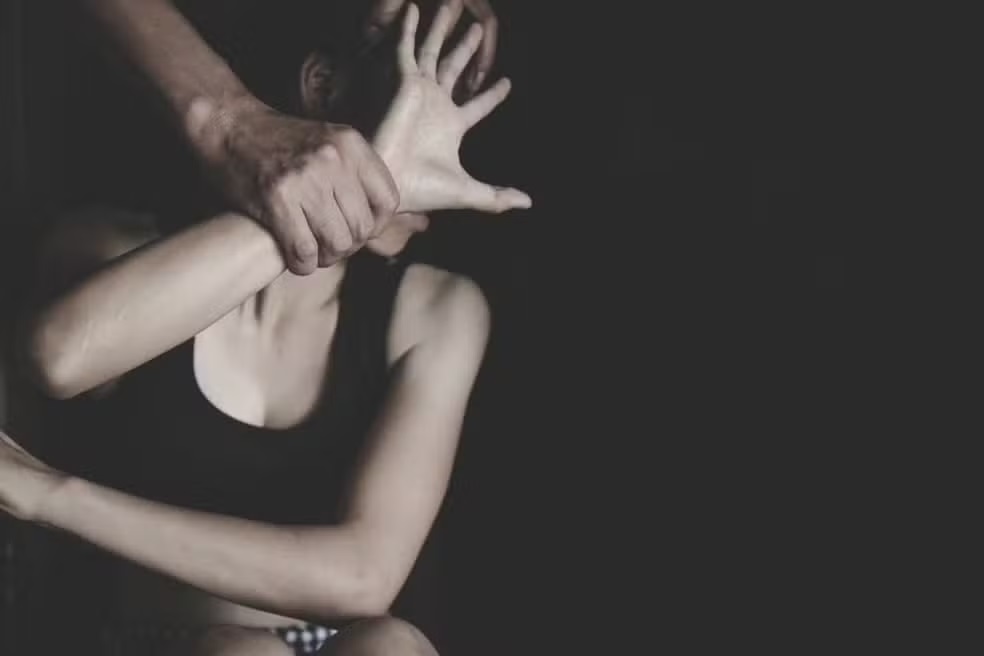 ESTUPRO - Mulher denuncia estupro em banheiro de bar em Porto Velho; suspeito é preso
