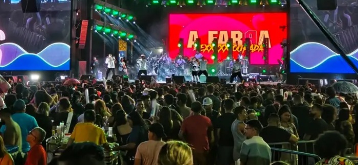 Prepara! Anitta, Letícia Auolly e convidados promovem Noite Pop no Maior Réveillon da Amazônia