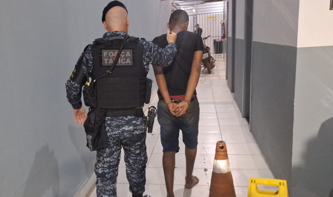 Adolescente é apreendido após fuga e confessa intenção de roubo na zona Leste segundo Boletim