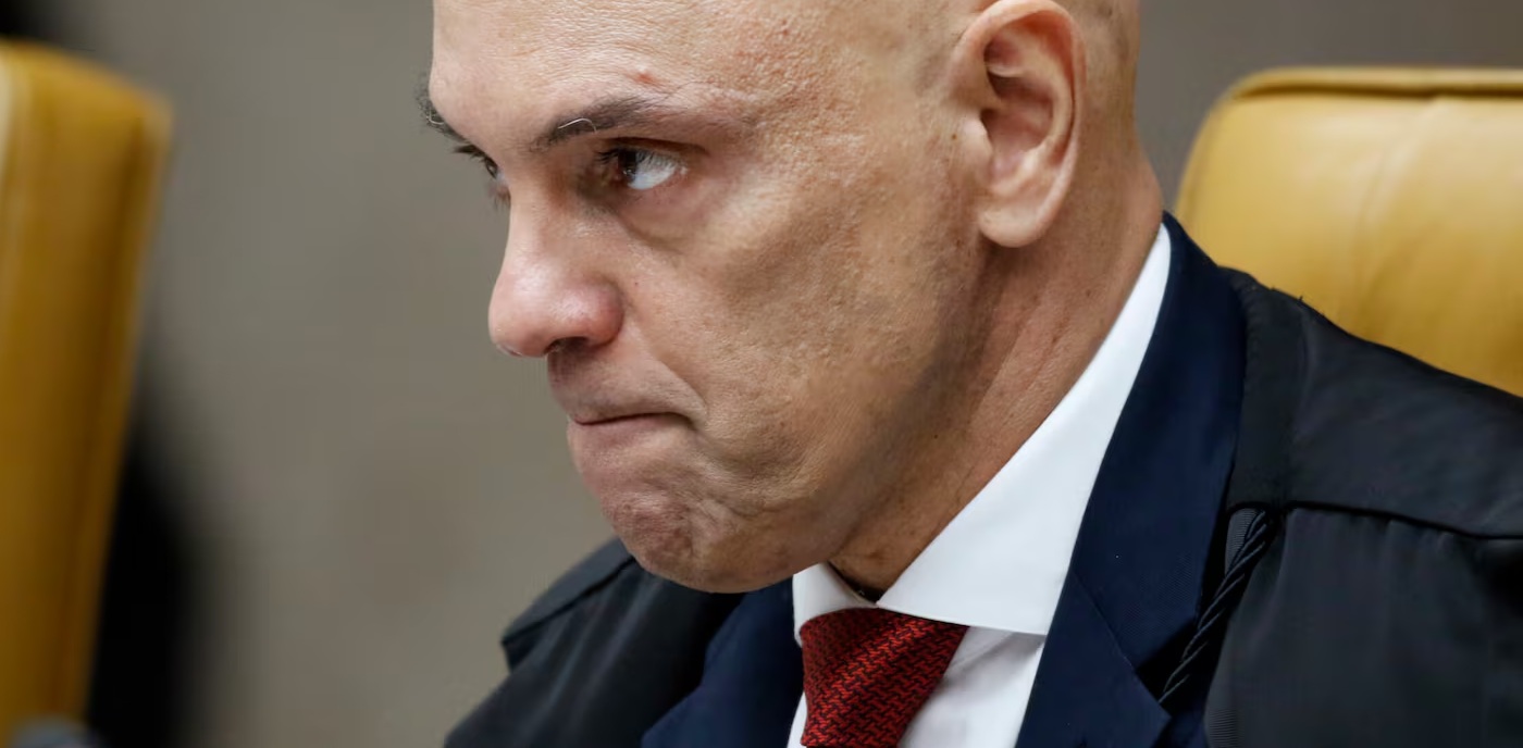 Moraes nega pedido de Bolsonaro para receber visita do sogro