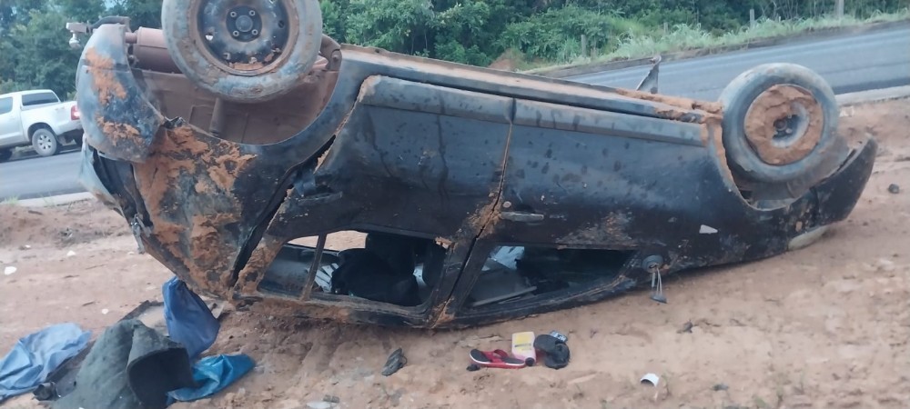 MORTE NO SETENTINHA - Capotamento em rodovia estadual deixa criança morta e três pessoas feridas em Rondônia
