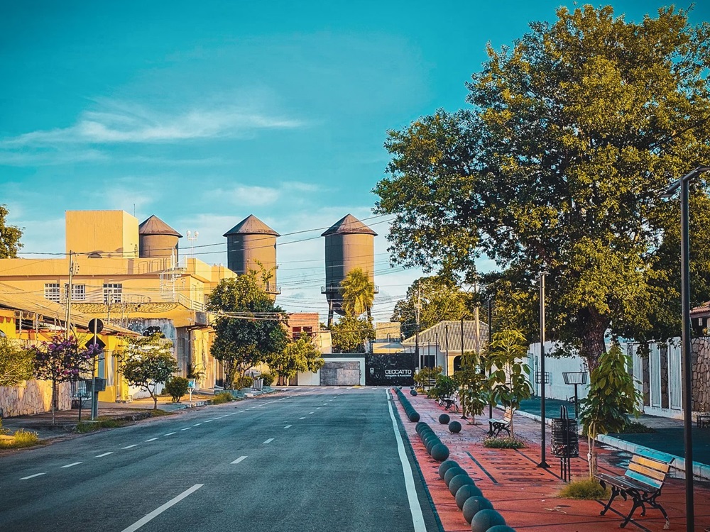 Cidade amazônica, fundada há mais de 100 anos, é banhada pelo importante Rio Madeira