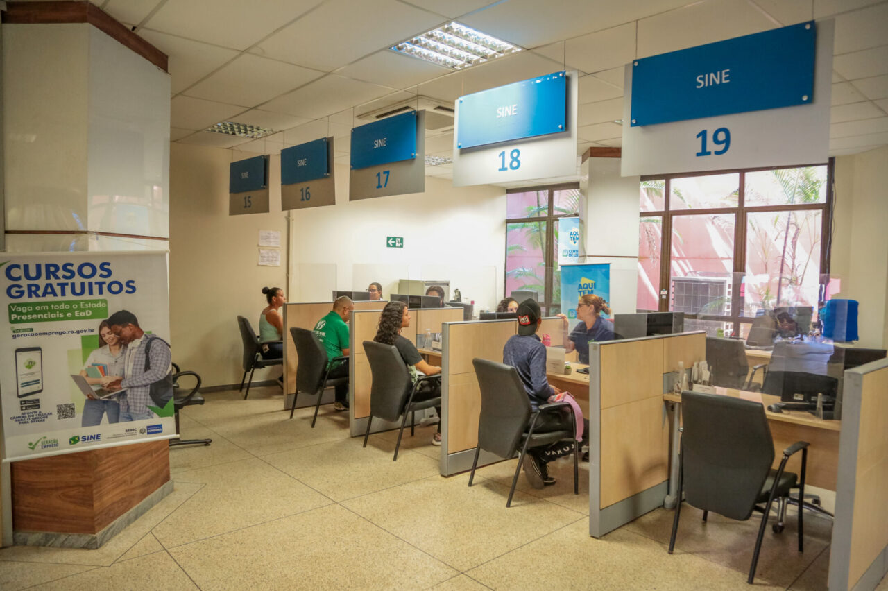 TRABALHO E EMPREGO - Governo de RO inicia ano com oferta de mais de 2 mil vagas de emprego disponíveis no Sine Estadual

