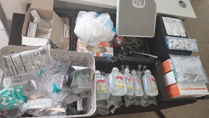 Polícia Militar apreende drogas, materiais hospitalares e conduz enfermeiro em Vilhena