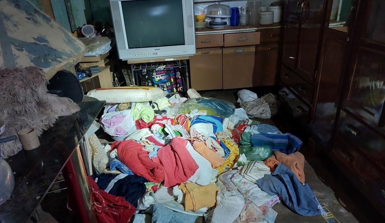 Ação resulta em prisões e apreensão de drogas além de recuperação de objetos furtados