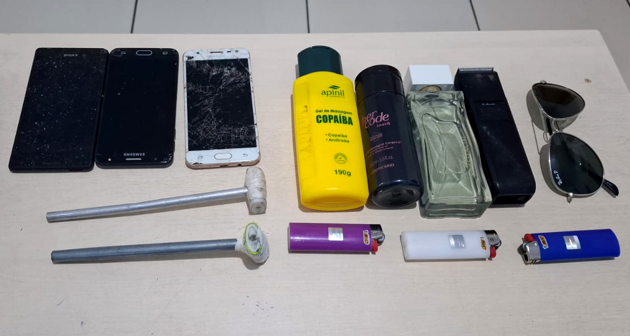 AÇÃO RÁPIDA DA POLÍCIA MILITAR RESULTA NA PRISÃO DE DOIS SUSPEITOS POR FURTO