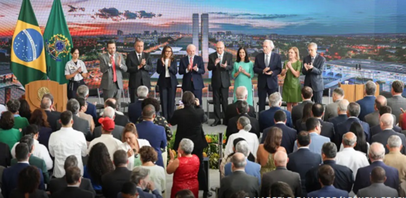 Lula veta integralmente PL da Dosimetria