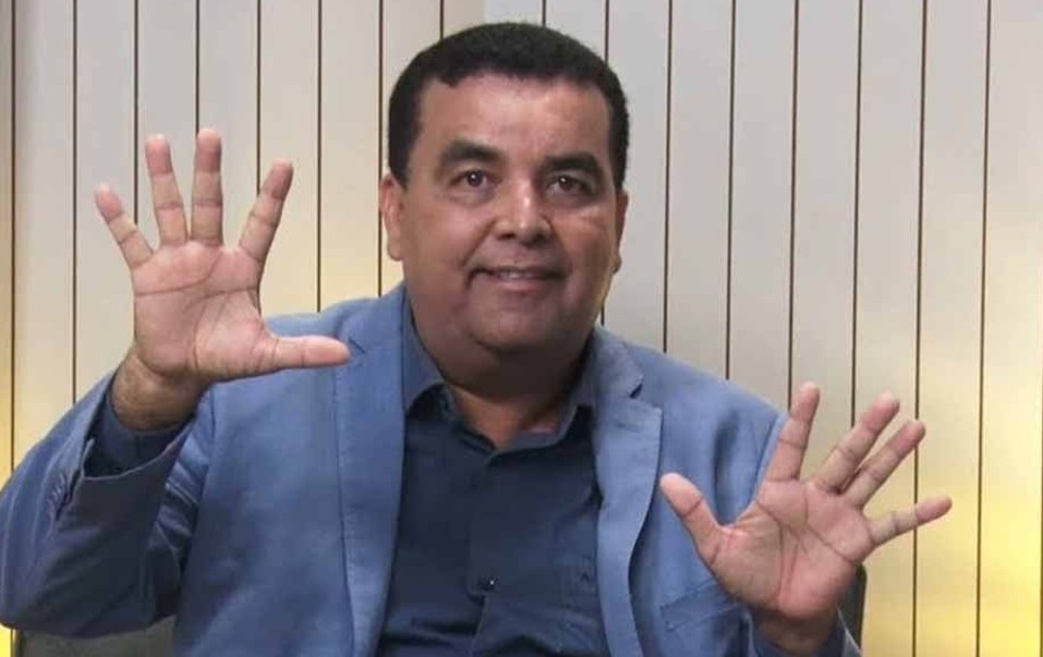 Lindomar Garçon foi multado em R$ 25 mil pelo TCE de RO por não fazer licitação de limpeza urbana em Candeias