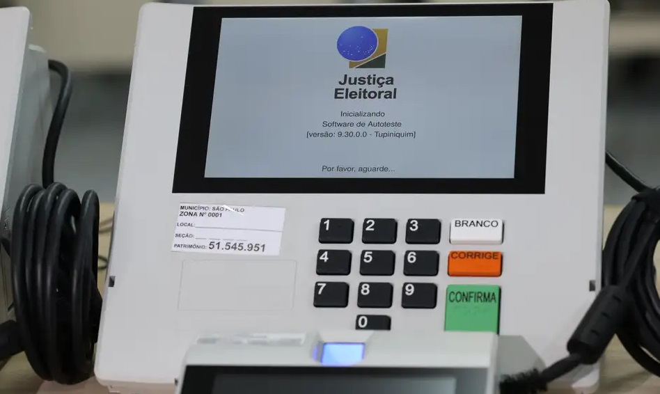 TSE propõe novas regras e recebe sugestões sobre eleições de 2026