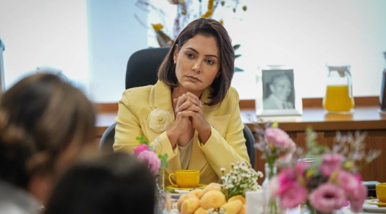 Michelle é elogiada por ministros do STF: ‘Suave e de discurso reto’