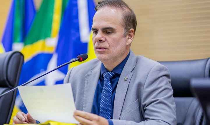 Alero aprova projeto do deputado Alan Queiroz que leva internet via satélite às zonas rurais