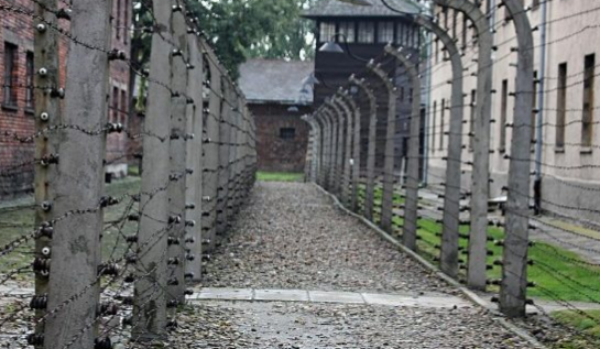 Que o horror do genocídio não se abata mais sobre nenhum povo