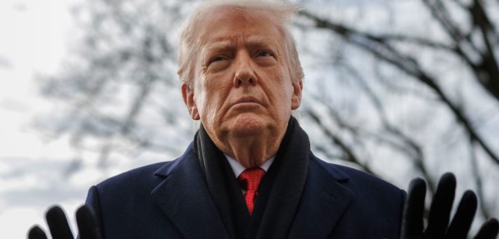 Trump considera ataques contra o Irã para estimular novos protestos, dizem fontes