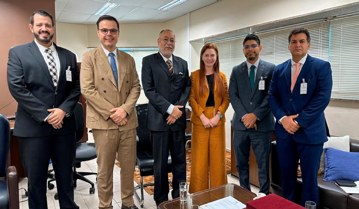 “Diálogo institucional gera resultado”, afirma presidente da OAB RO em reunião com o TRT-14