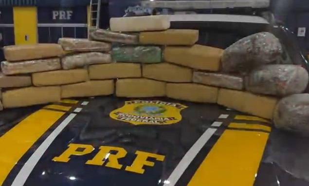 PRF em Rondônia apreende aproximadamente 25 kg de droga em Vilhena