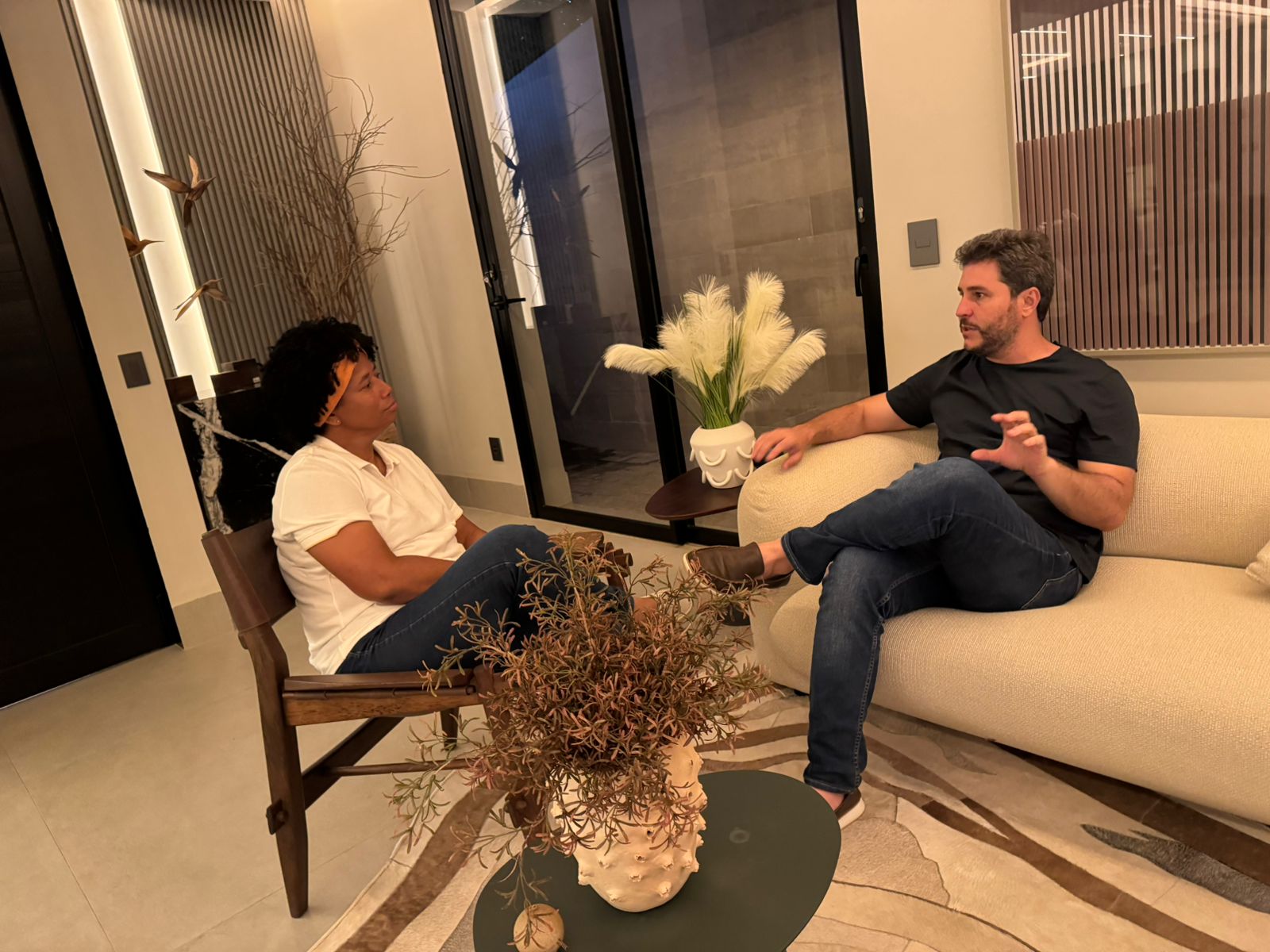 Sílvia Cristina e Maurício Carvalho discutem o fortalecimento da federação União Progressista em Rondônia