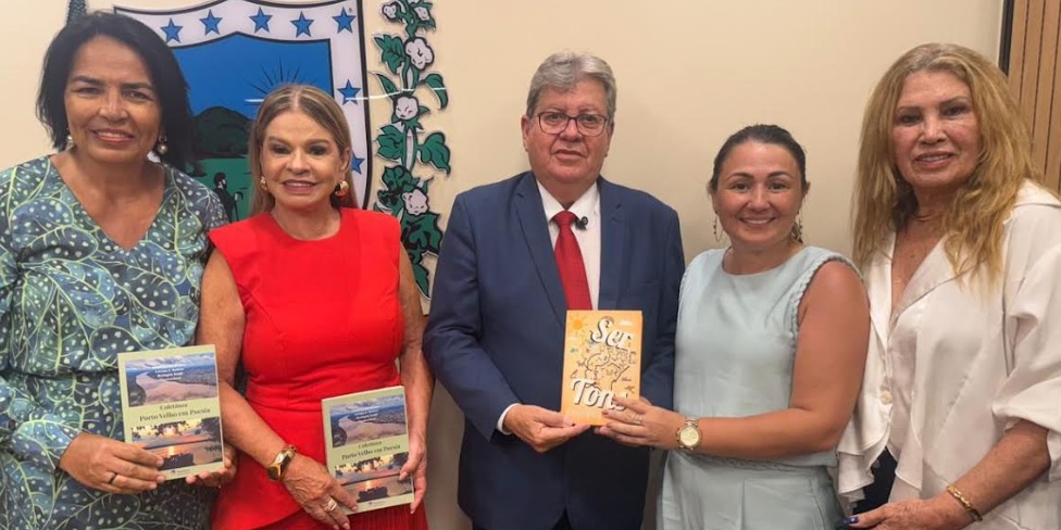 Governador da Paraíba recebe escritoras da AJEB Rondônia