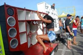 ATENÇÃO! FIQUE LIGADO - Léo Moraes acaba de proibir 'paredões de som' em Porto Velho
