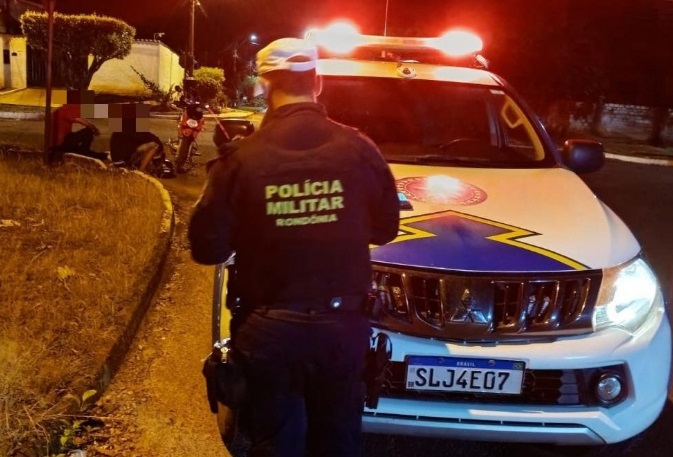 Em Cacoal PM flagra menor conduzindo veículo sem habilitação