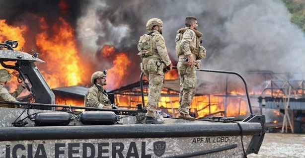 Com suas vidas atacadas e destruídas, 15 mil famílias garimpeiras denunciam a tirania do Governo Federal