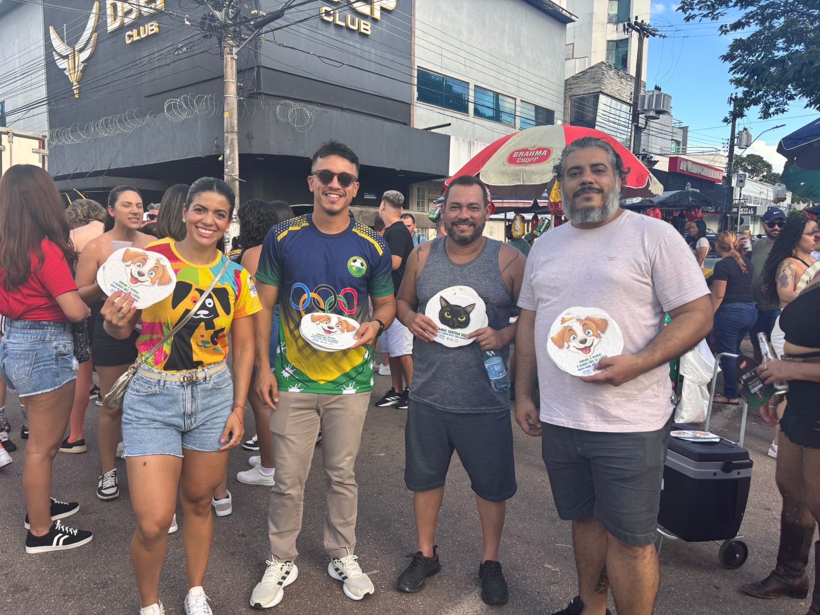 Prefeitura orienta sobre abandono de animais no Carnaval