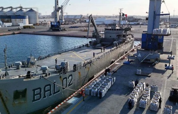 Cuba fica sem combustível para aviões em meio à pressão dos EUA