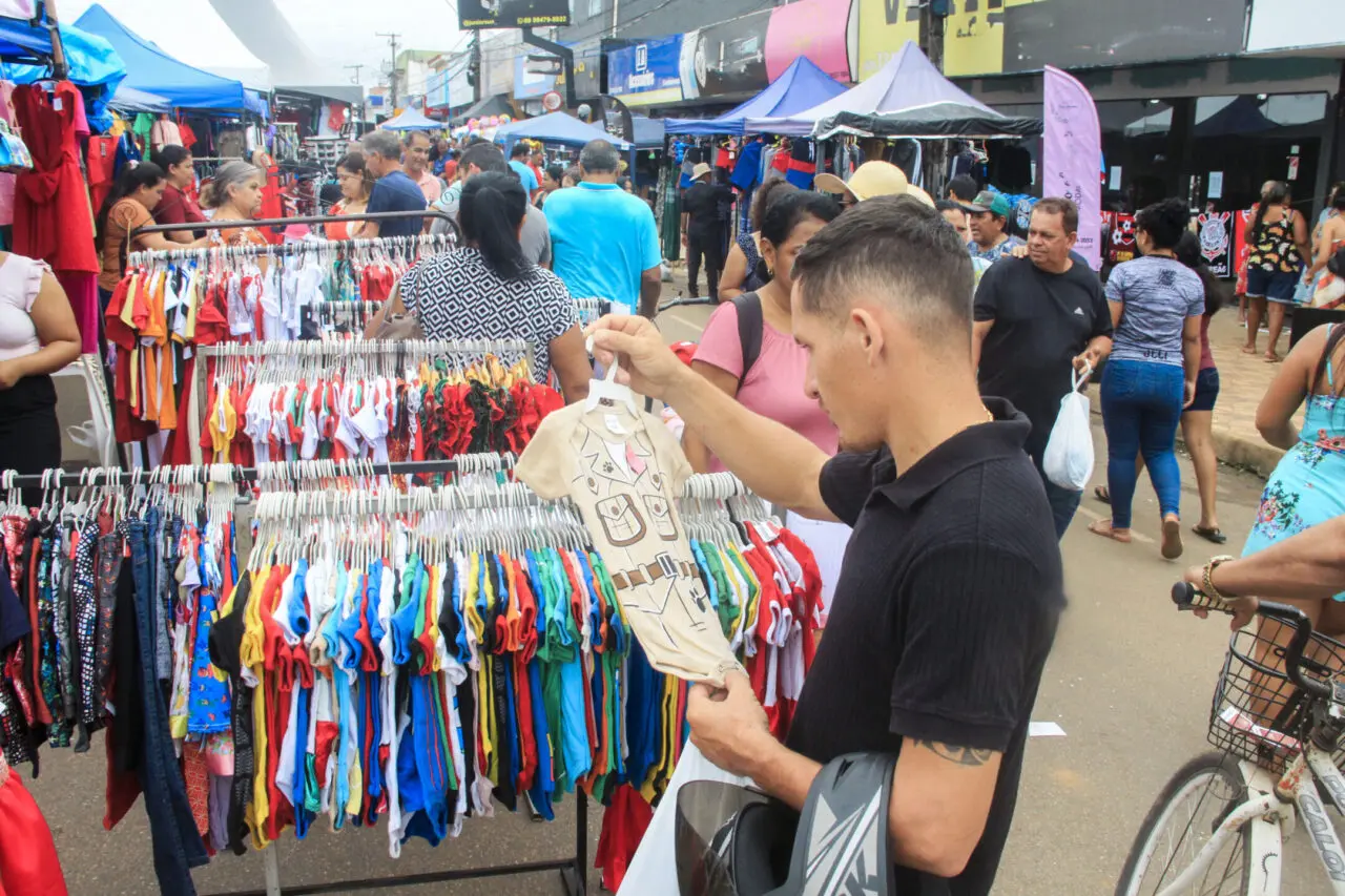 Acesso ao trabalho é ampliado pelo governo de RO com 2.344 vagas, sendo 82 novas oportunidades em Porto Velho