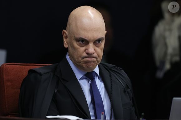 Polêmica incendeia o debate sobre o “Inquérito das Fake News” e amplia críticas a Alexandre de Moraes; 'Estado de Exceção'