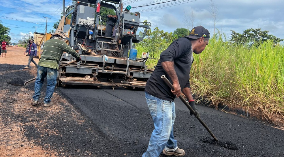 Prefeitura recupera vias danificadas em Jaci-Paraná