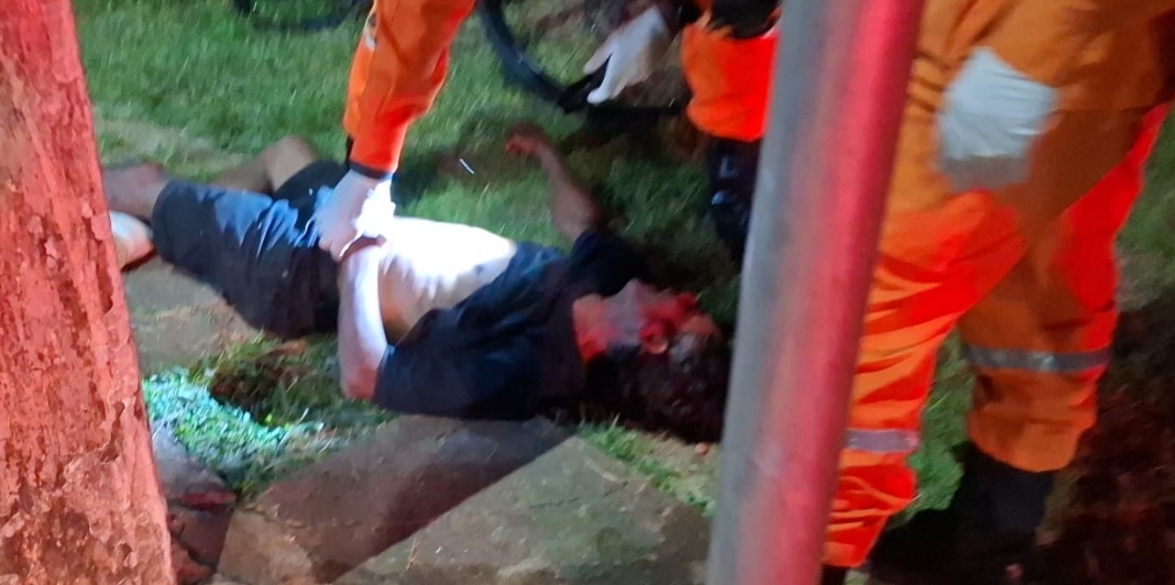 Suspeito de furto de bicicleta é perseguido e espancado por populares na Jorge Teixeira