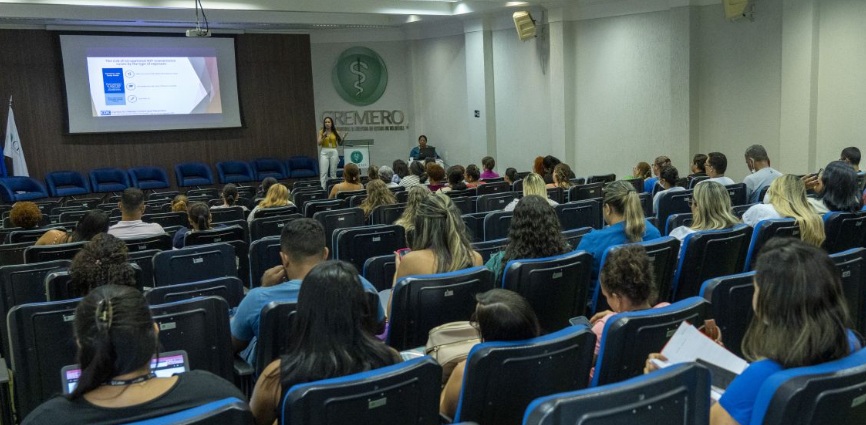 Maternidade de PVH forma novos residentes em ginecologia e obstetrícia