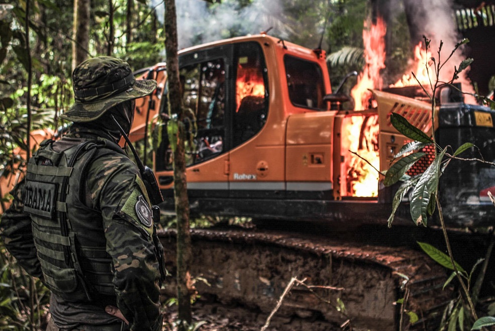 Operação conjunta da PF e Ibama combate garimpo ilegal na Terra Indígena Sete de Setembro em RO
